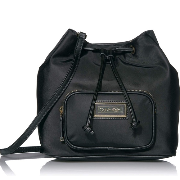 Calvin Klein Handbags - Calvin Klein Crossbody Purse